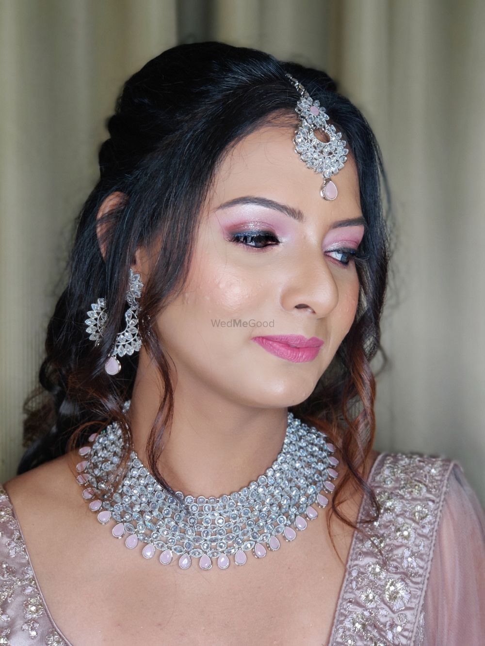 Photo From Neha Engagement bride - By Makeovers by Deepali Nawale