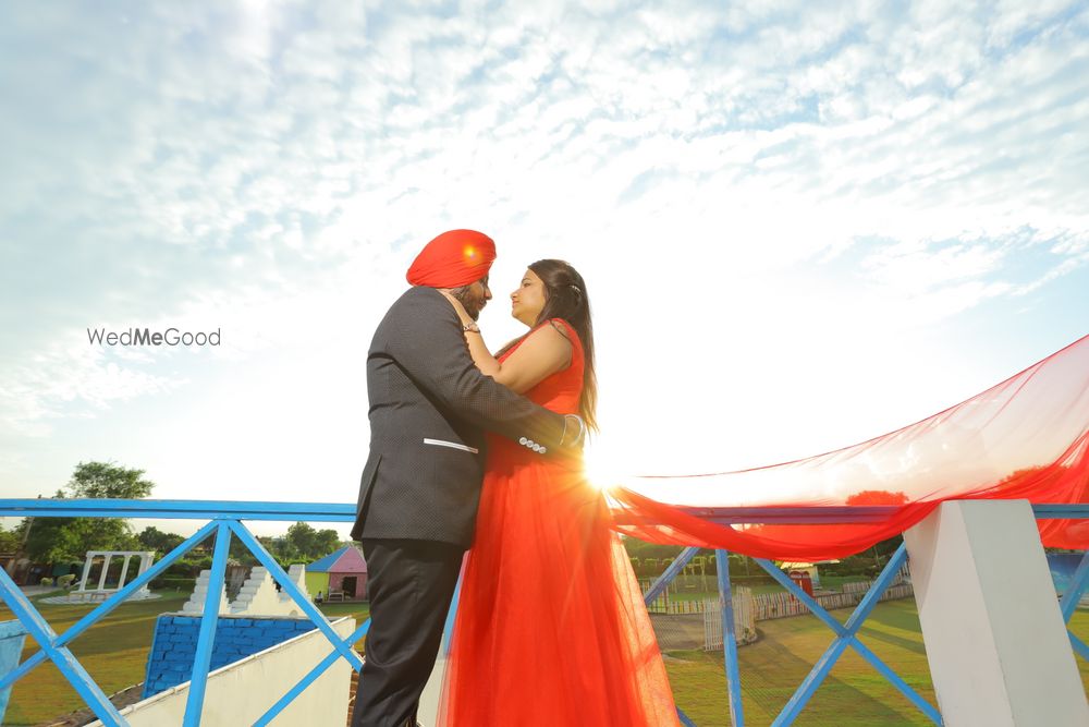 Photo From Pre wedding - By Jeewan Art Studio