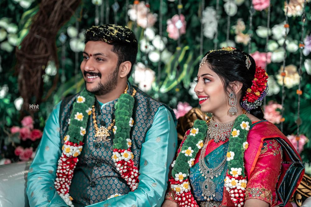 Photo From SAHITI + SRIKANTH ENGAGEMENT - By KMT Photography