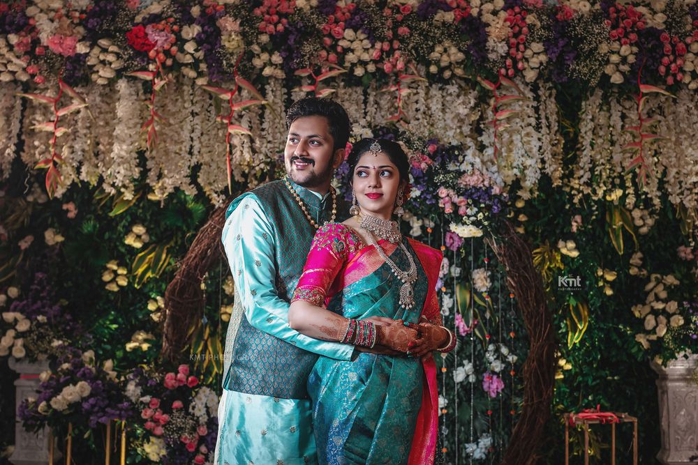 Photo From SAHITI + SRIKANTH ENGAGEMENT - By KMT Photography