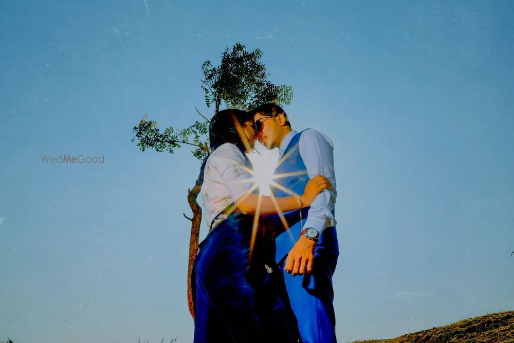 Photo From PRE-WEDDING - By Umesh Mhetar Photography