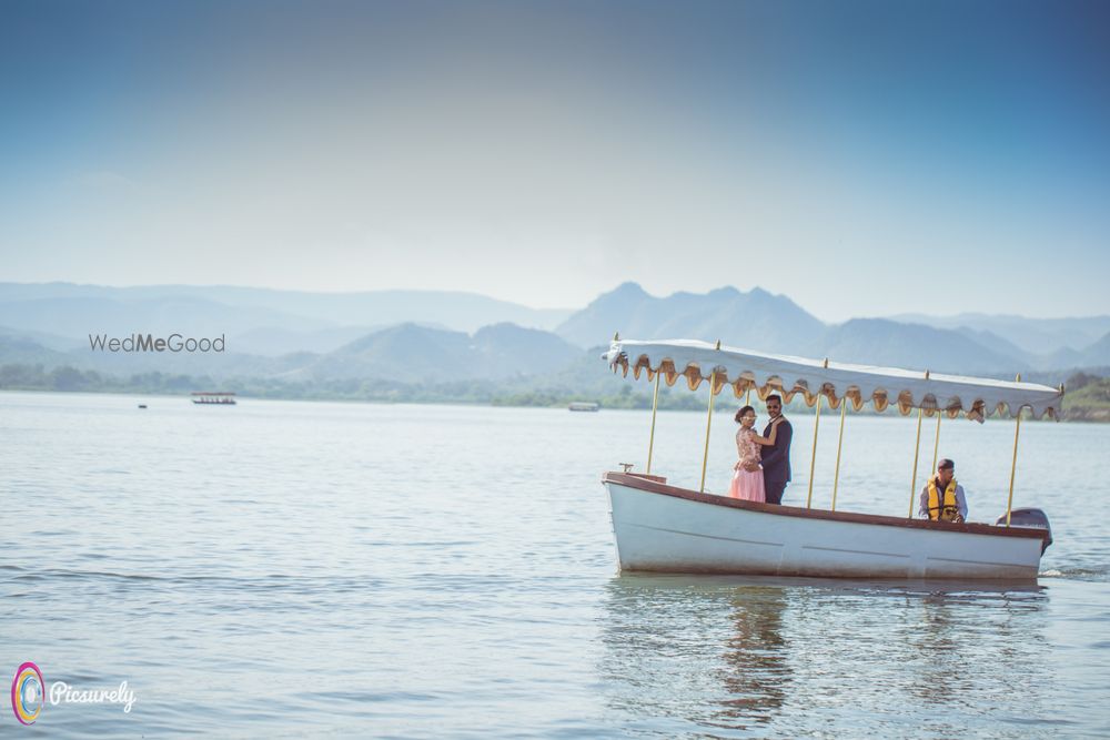 Photo From Arpit & Prachi Pre Wedding - Udaipur - By Picsurely