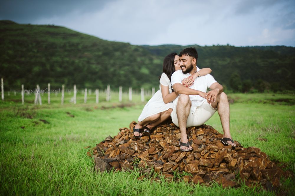 Photo From Ruchika and Abhay /Pre wedding - By Stories For You by Simreen