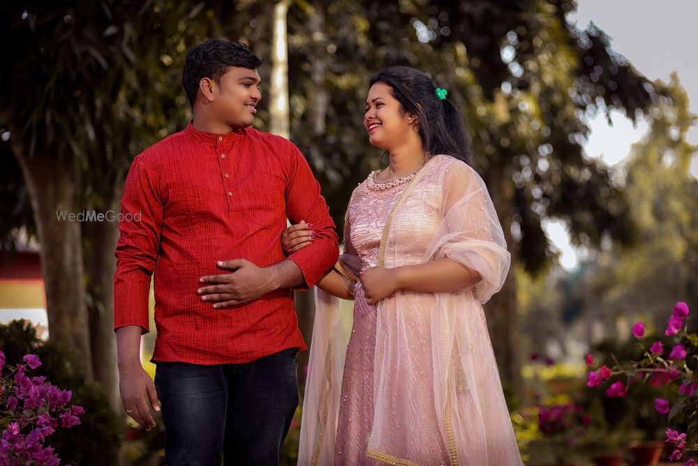 Photo From pre wedding Of  Rashmi ranjan & Aparna - By Pabitra Rishta Wedding Photography