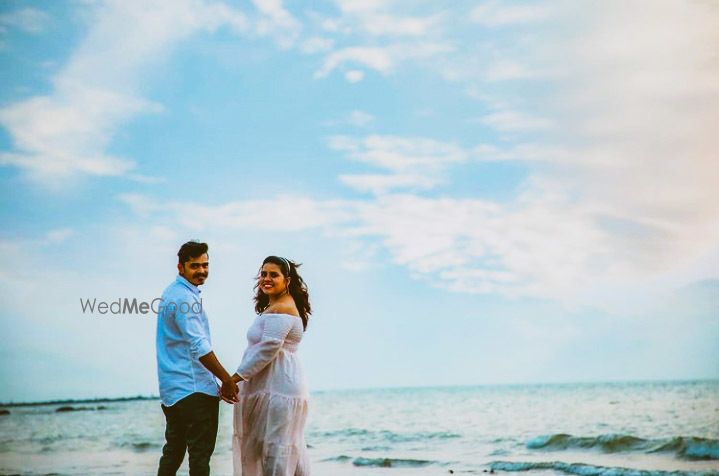 Photo From PRE-WEDDING SHOOTS - By Shaadi Stories