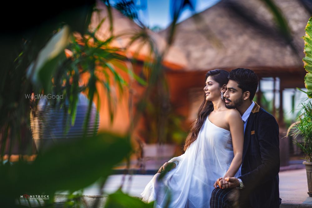 Photo From Gokul Vijay & Vaishnavi - Pre Wedding Shoot - By Moonstruck Weddings