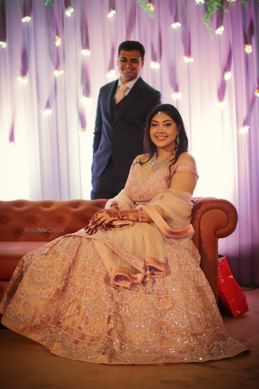 Photo From Engagement bride Shreyasi - By Shiwangi Makeovers