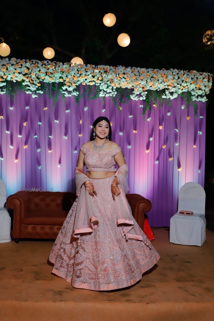 Photo From Engagement bride Shreyasi - By Shiwangi Makeovers