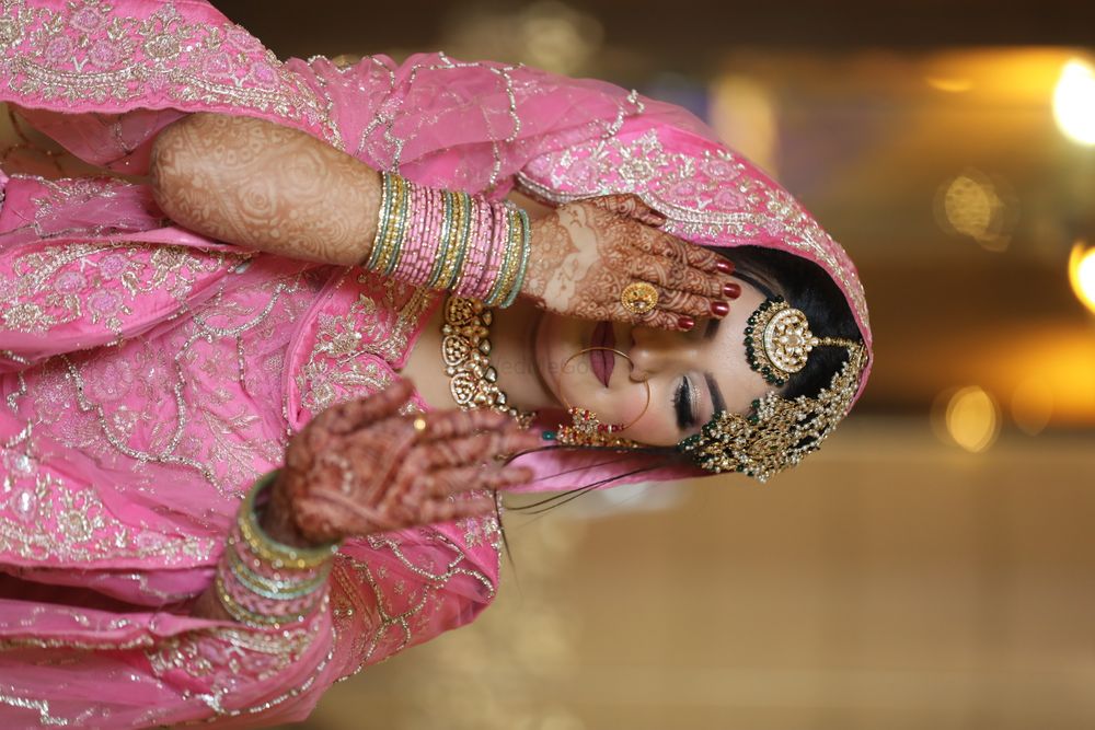 Photo From bride shoot - By Aavez Photographer