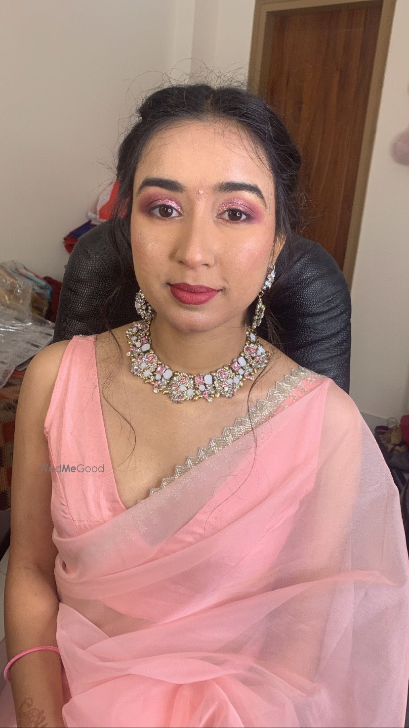 Photo From Guest and Bridemaids - By Radhika Kumar Makeovers