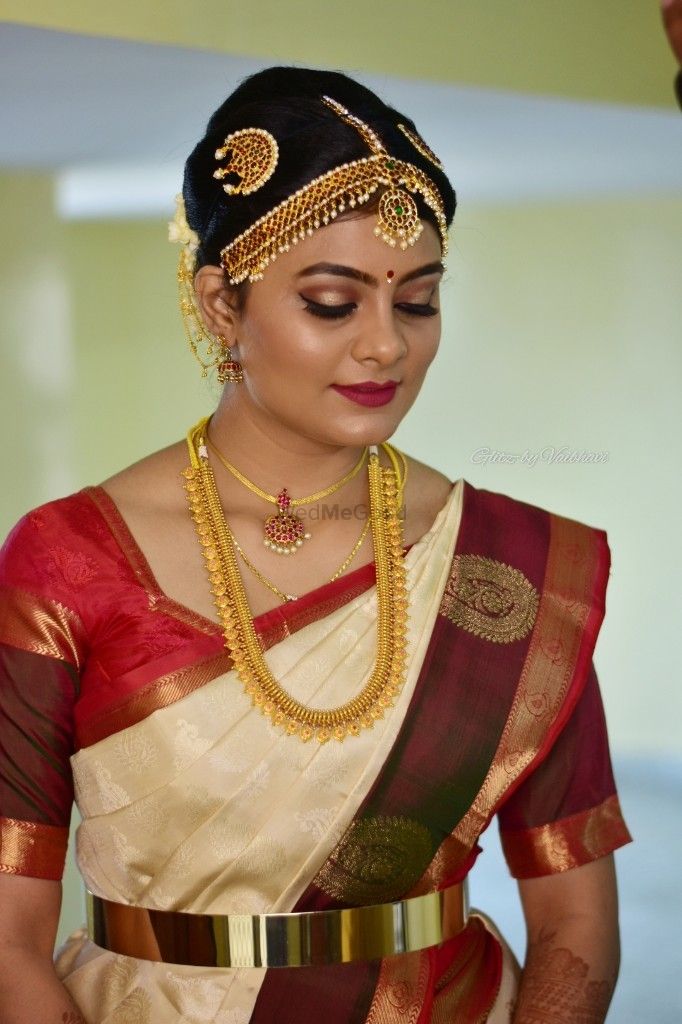 Photo From Traditional Muhurtam Makeup Look-2 - By Glitz by Vaibhavi