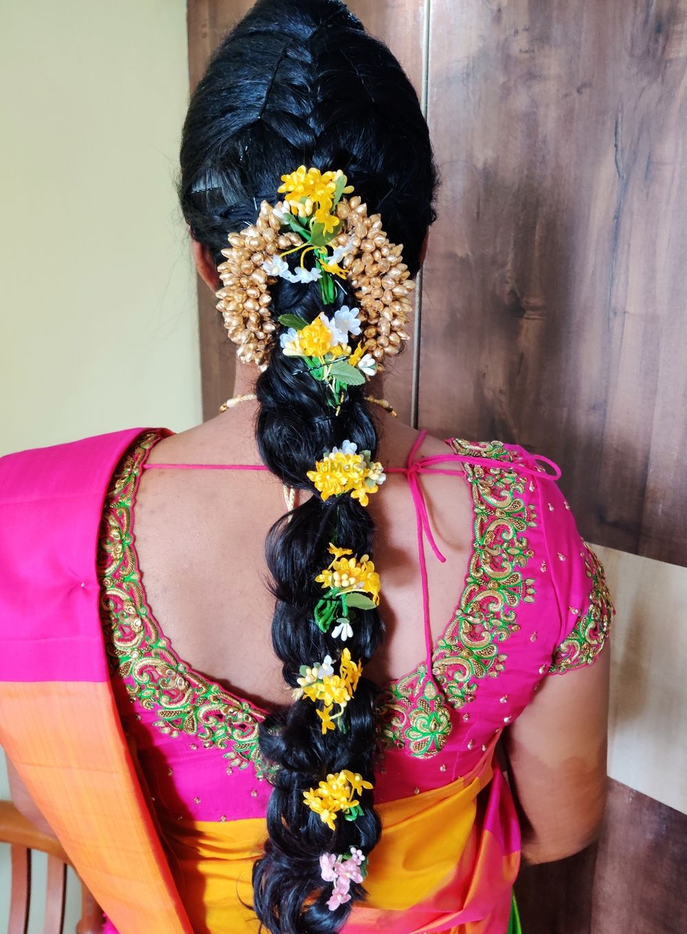 Photo From Floral bun Hairstyle - By Glitz by Vaibhavi