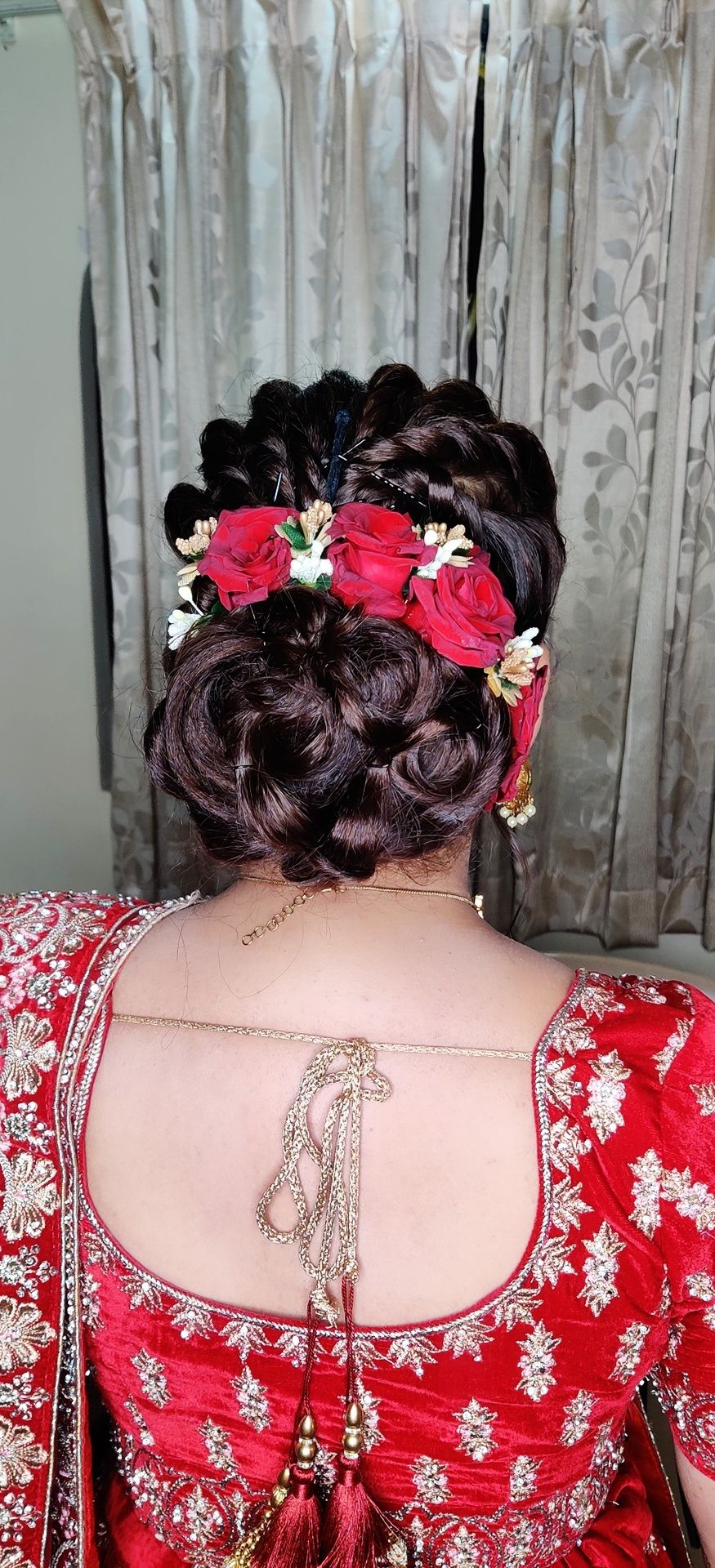 Photo From Floral bun Hairstyle - By Glitz by Vaibhavi