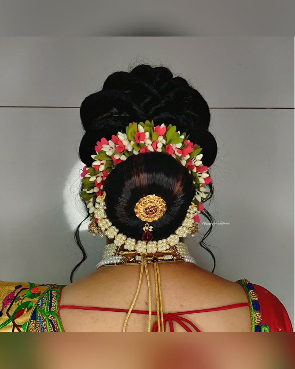 Photo From Floral bun Hairstyle - By Glitz by Vaibhavi