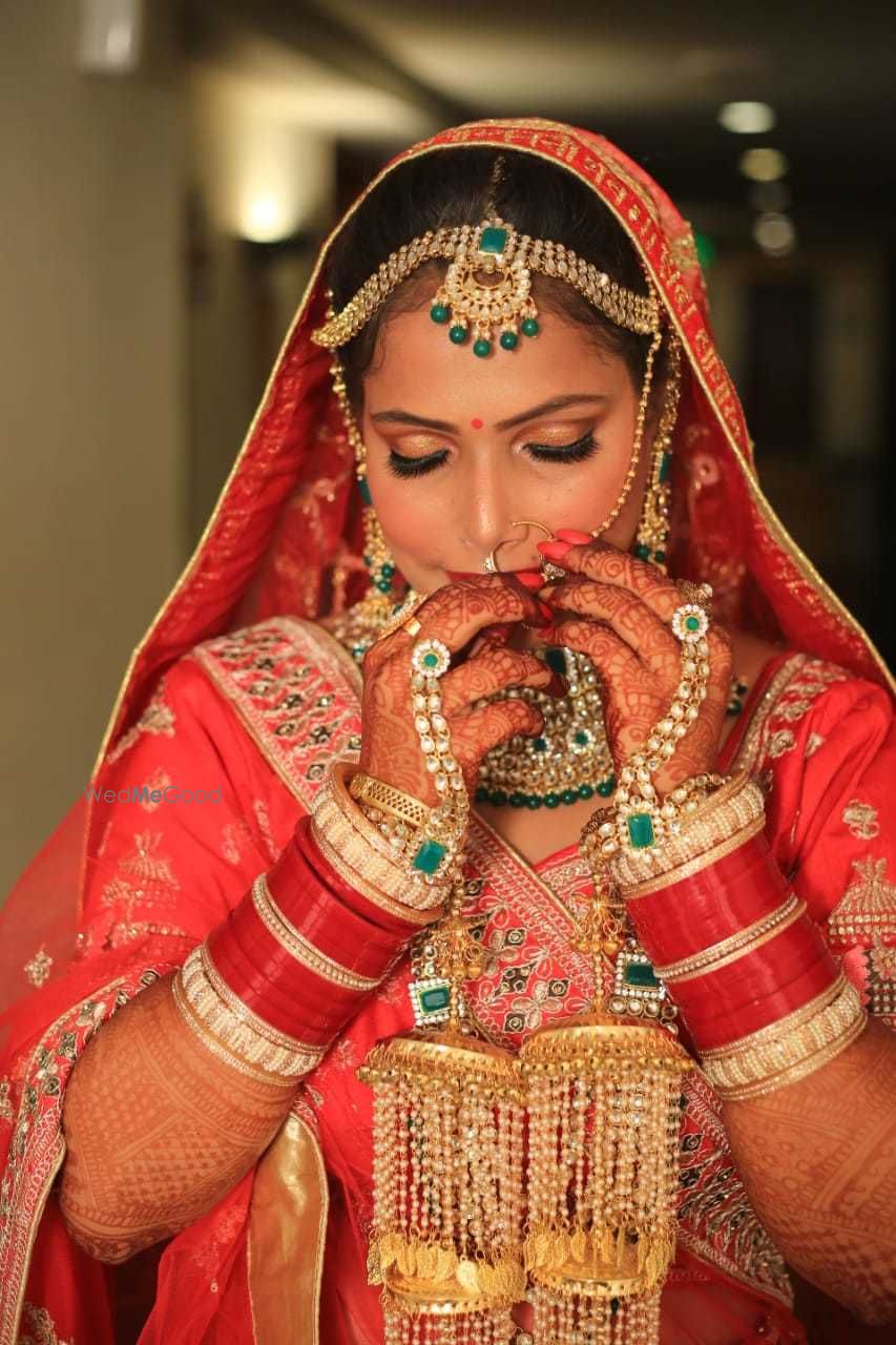 Photo From Priyanka the quintessential Bride - By Pretty Looks by Ankita