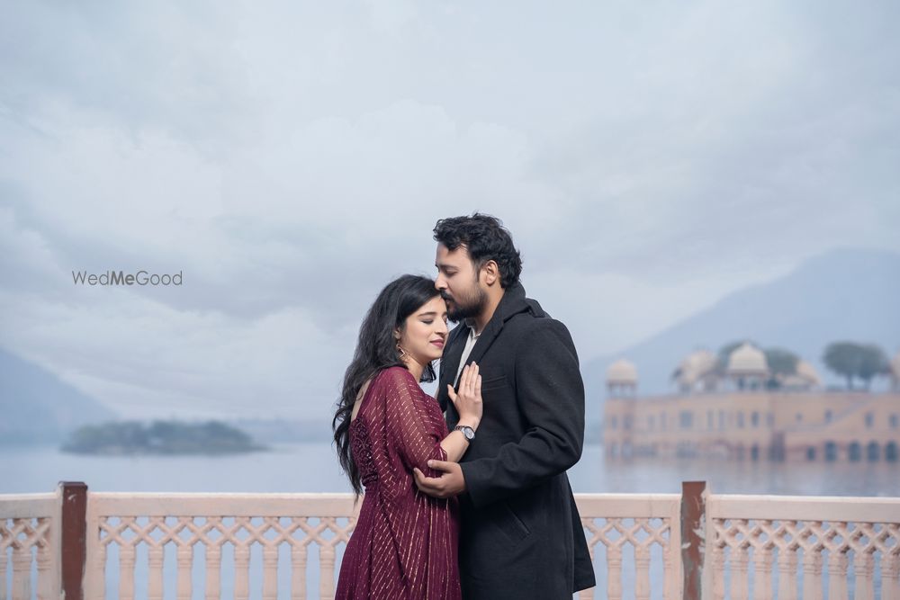 Photo From Pre Wedding Shoot - By Click Studio Photography & Films