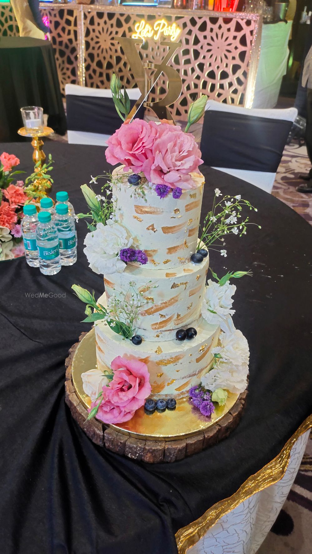 Photo From wedding cake - By Vanille Patisserie