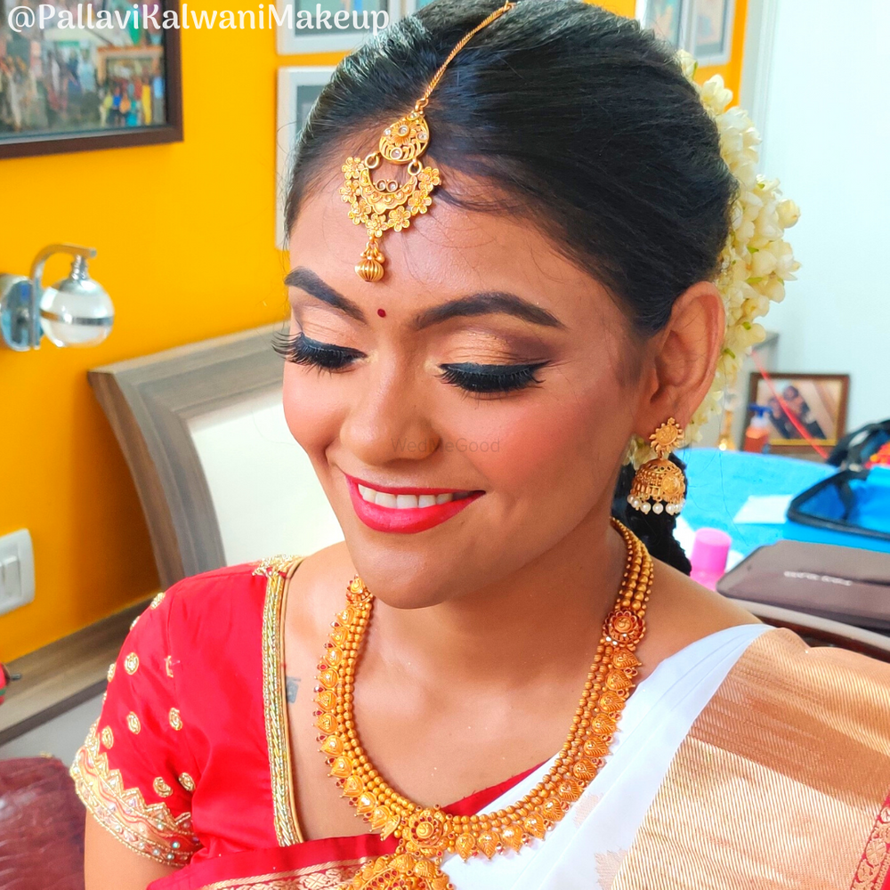 Photo From Bridal Makeup - By Pallavi Kalwani Makeup