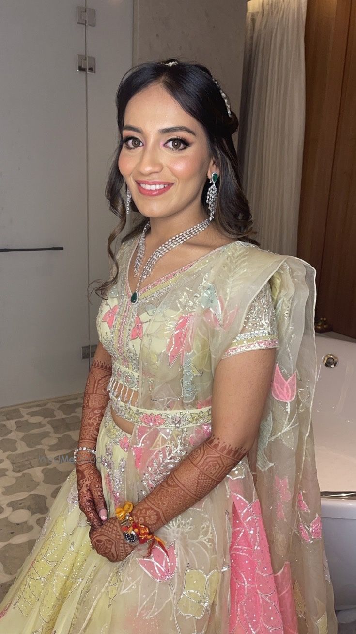 Photo From Anushka Patni's Destination Wedding Events - By Make up by Shriya Pardal