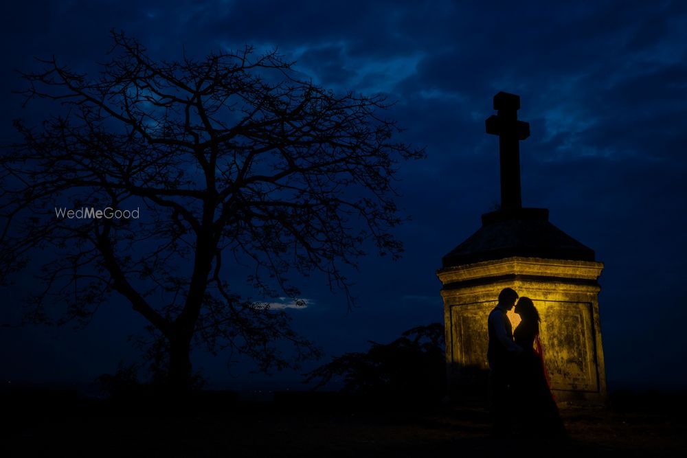 Photo From Goa Couple shoot Wedding - By Kunal Khade Films