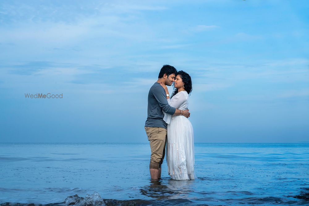 Photo From Goa Couple shoot Wedding - By Kunal Khade Films