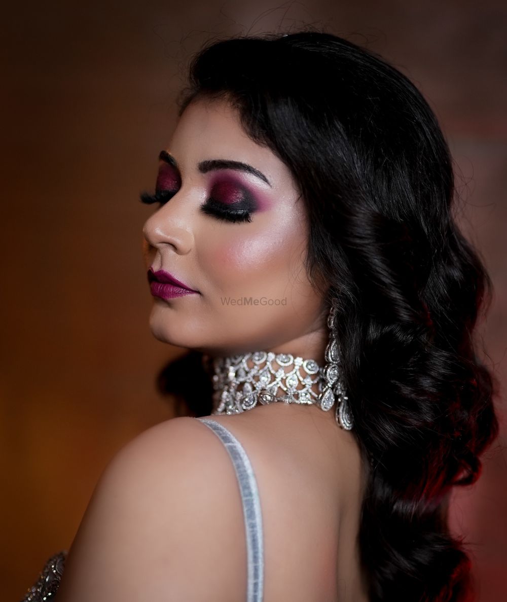 Photo From AVANT GARDE RED CARPET LOOK - By The Makeup Co by Sakshi