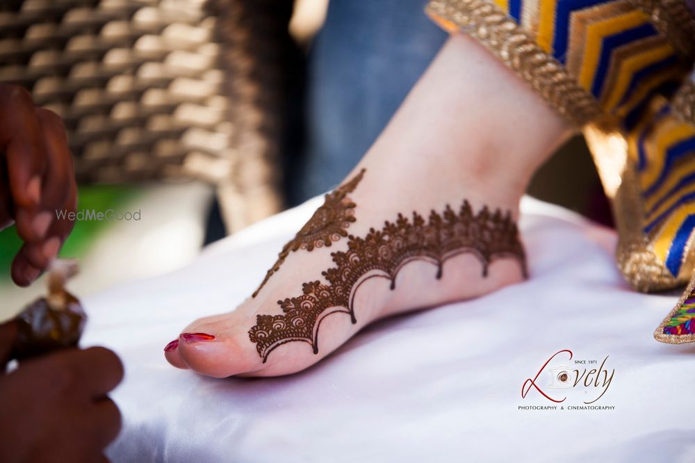 Photo From Mehndi - By Lovely Photography 