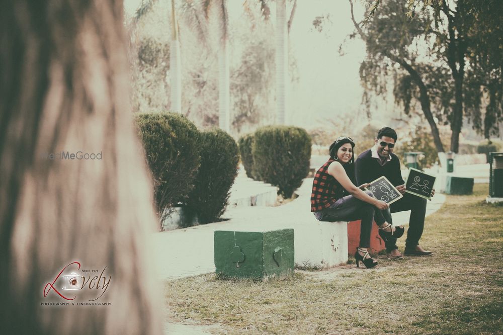 Photo From Pre-Wedding - By Lovely Photography 