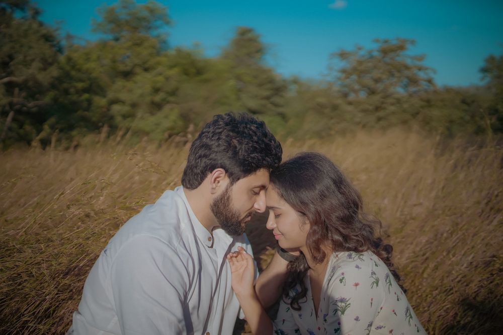 Photo From Vintage Style Pre Wedding [Mulshi the lake ] - By Arrow Multimedia