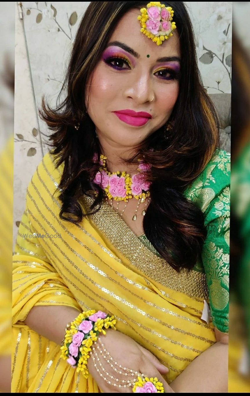 Photo From Mehendi/ Haldi look - By Kritishilp Makeup Studio