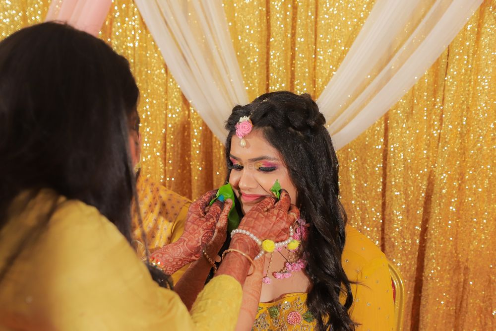 Photo From Subtle Haldi looks - By Henna Makeup Artistry