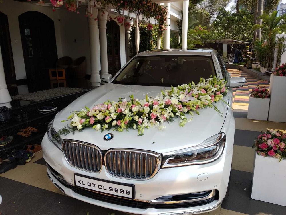 Photo From Car Bouquet - By Luxus Group Decor