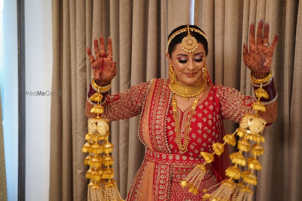 Photo From shreya bride  - By Rahul Razani Makeup