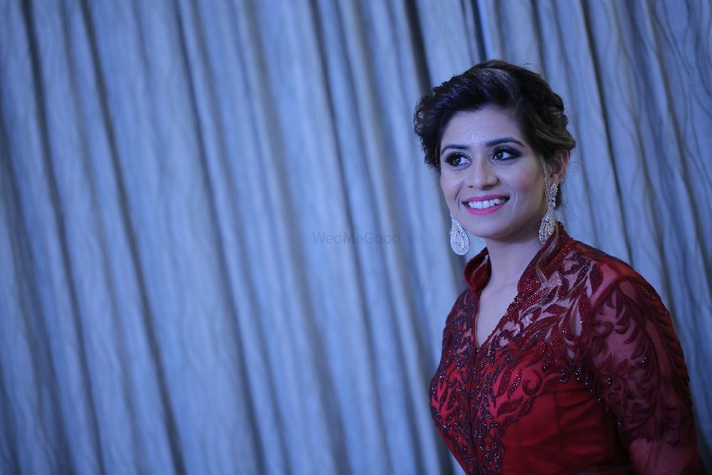 Photo From Poorva Engagement - By Divya Jaitly Makeup Artist