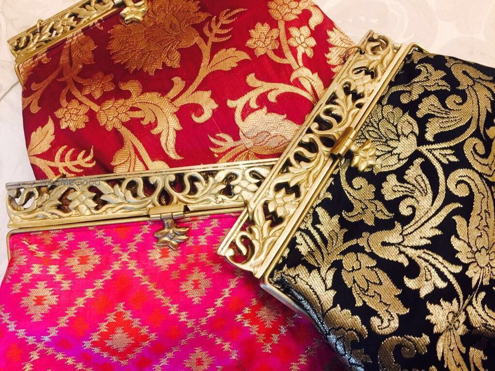 Photo From wedding favours - By Praccessorii