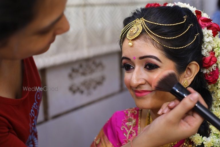 Photo From Shreya South Indian Wedding - By Surbhi Make Up Artist