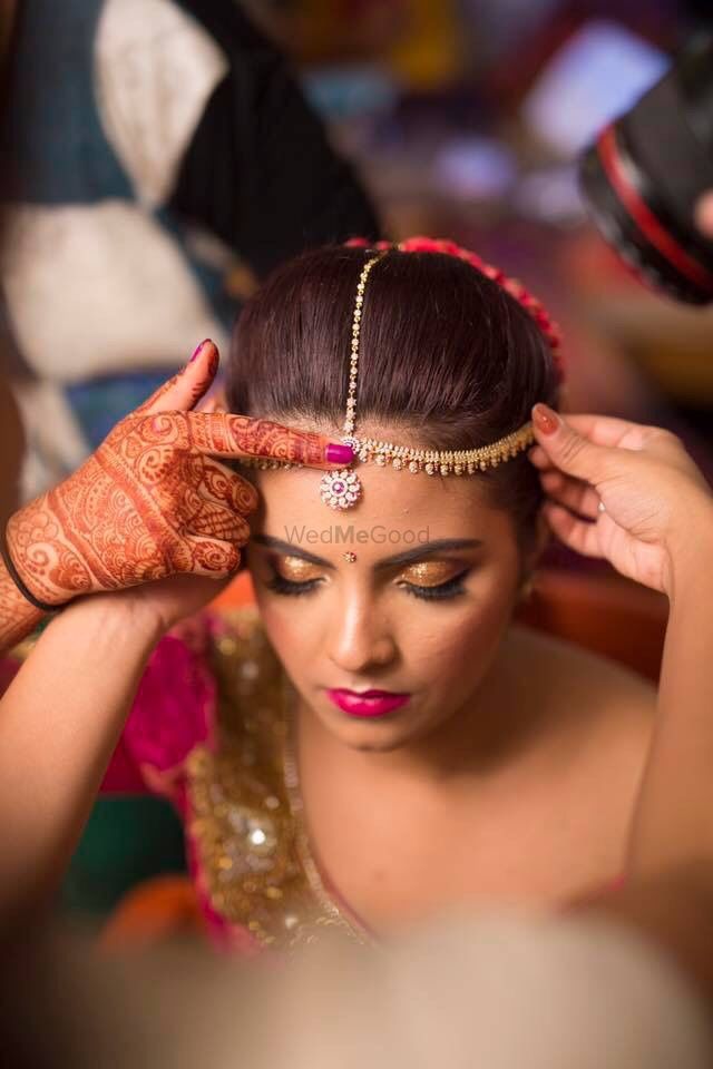 Photo From Madhuri & Neha❤️ - By Anu Raaja Makeup and Hair