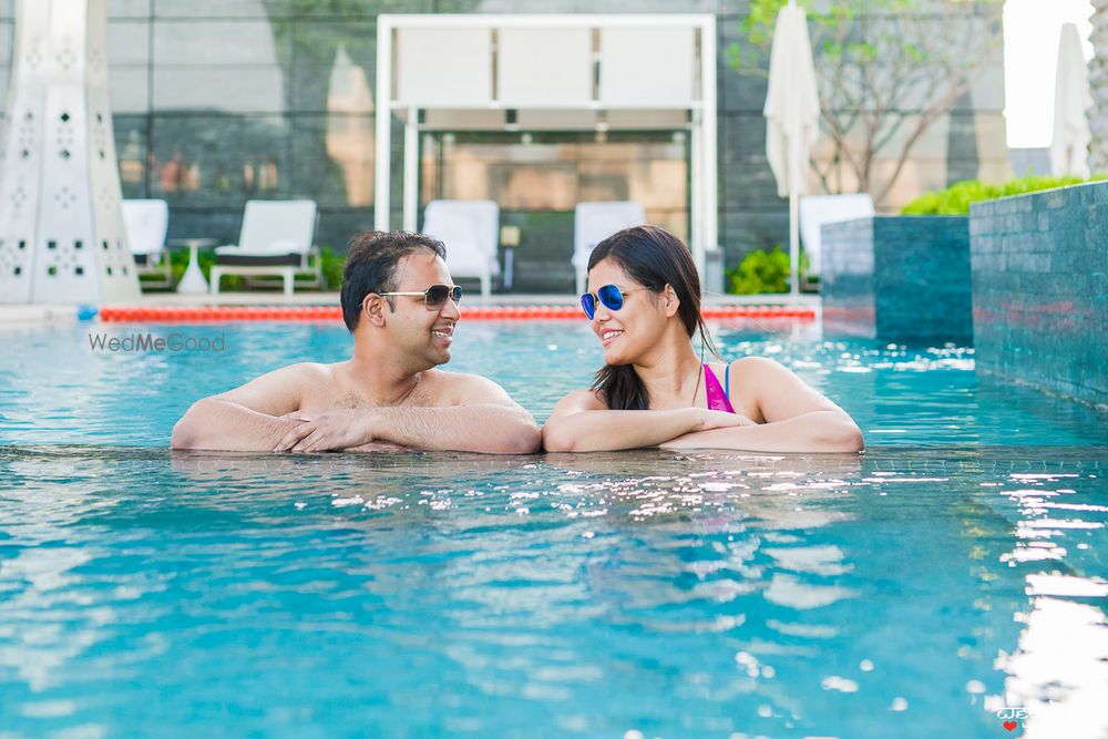 Photo From Love In & Around Abu Dhabi - Lifestyle Couple Shoot - By Weddings by Knotty Days