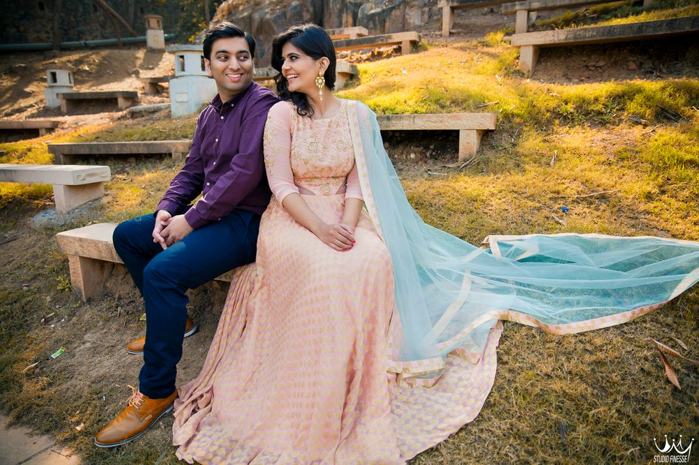 Photo From Priyanka + Pankit "Pre wedding session" - By Studio Finesse