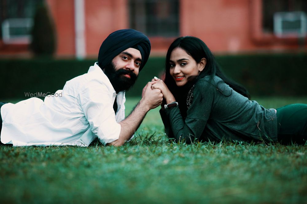 Photo From pre-wedding - By DJ Clicker Photography