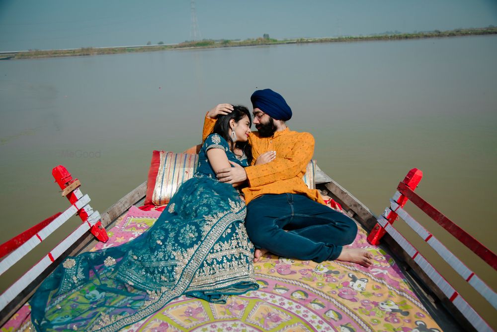 Photo From pre-wedding - By DJ Clicker Photography