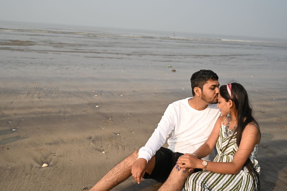 Photo From pre-wedding shoot - By Kishor Chavan Candid Photography