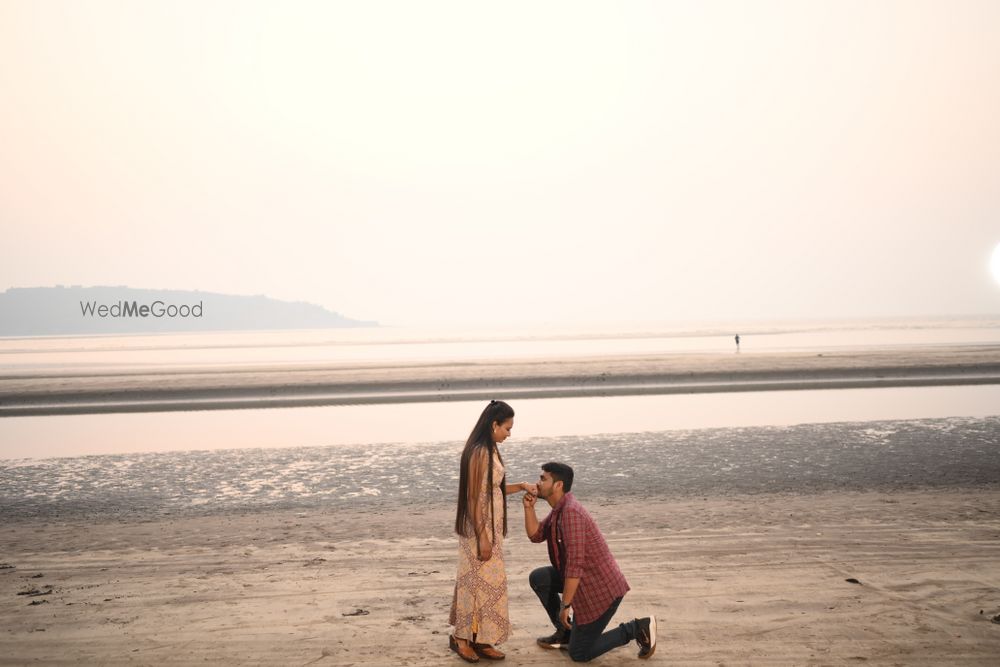 Photo From pre-wedding shoot - By Kishor Chavan Candid Photography