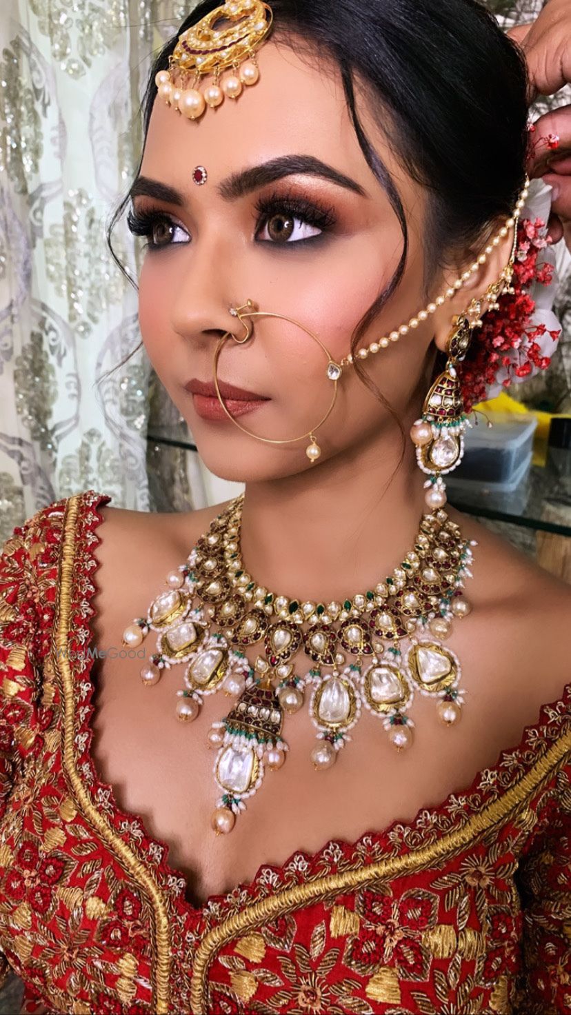 Photo From Bride Stuti - By Divyaa Khemnani makeovers