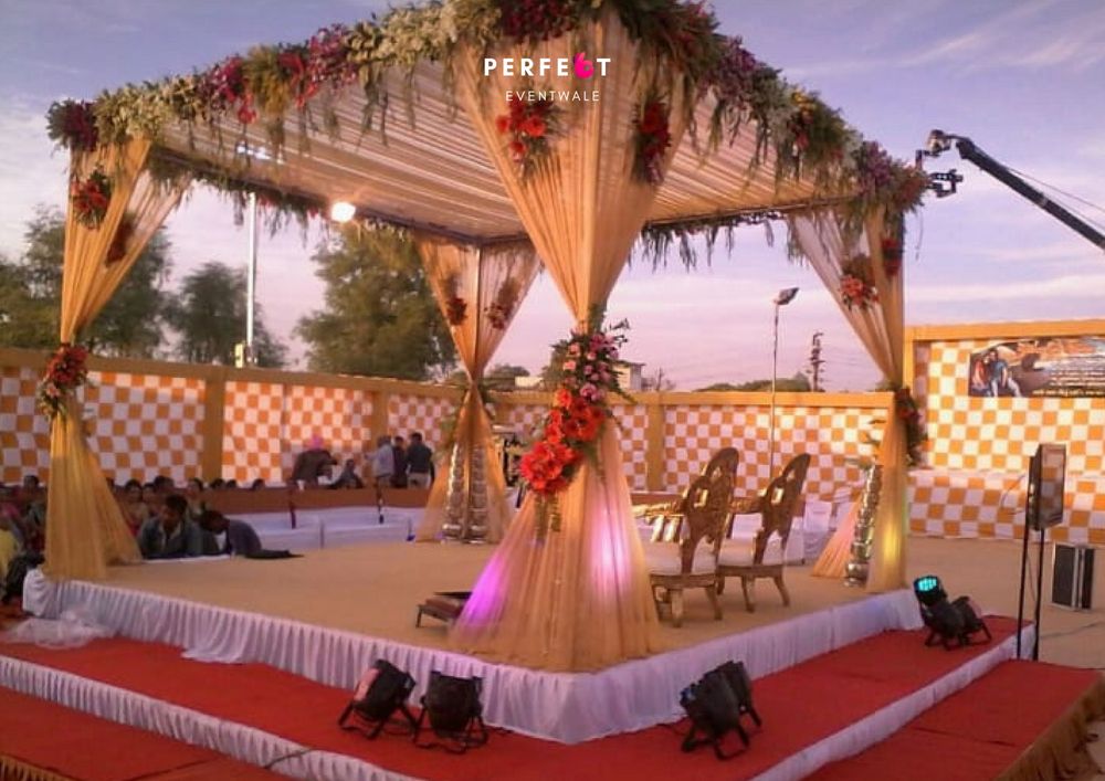 Photo From Wedding Vedi - By Perfect Event Wale