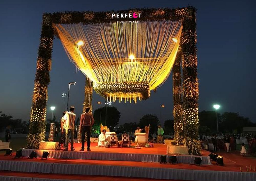 Photo From Wedding Vedi - By Perfect Event Wale