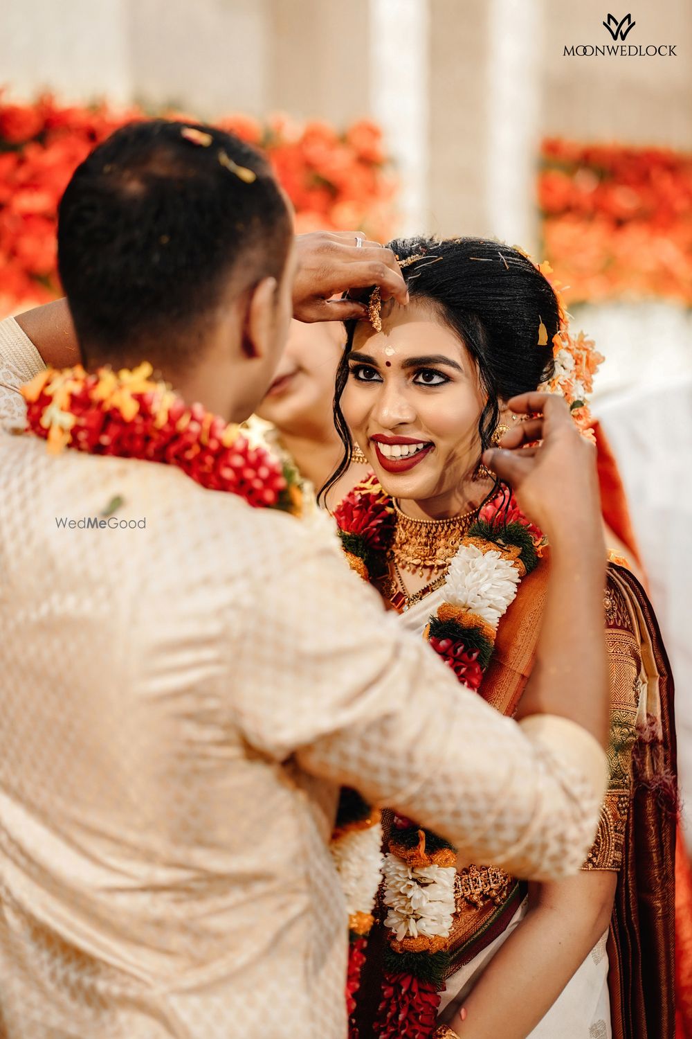 Photo From Vibrant wedding day of Abhirami & Sankar! - By MoonWedLock Wedding Company