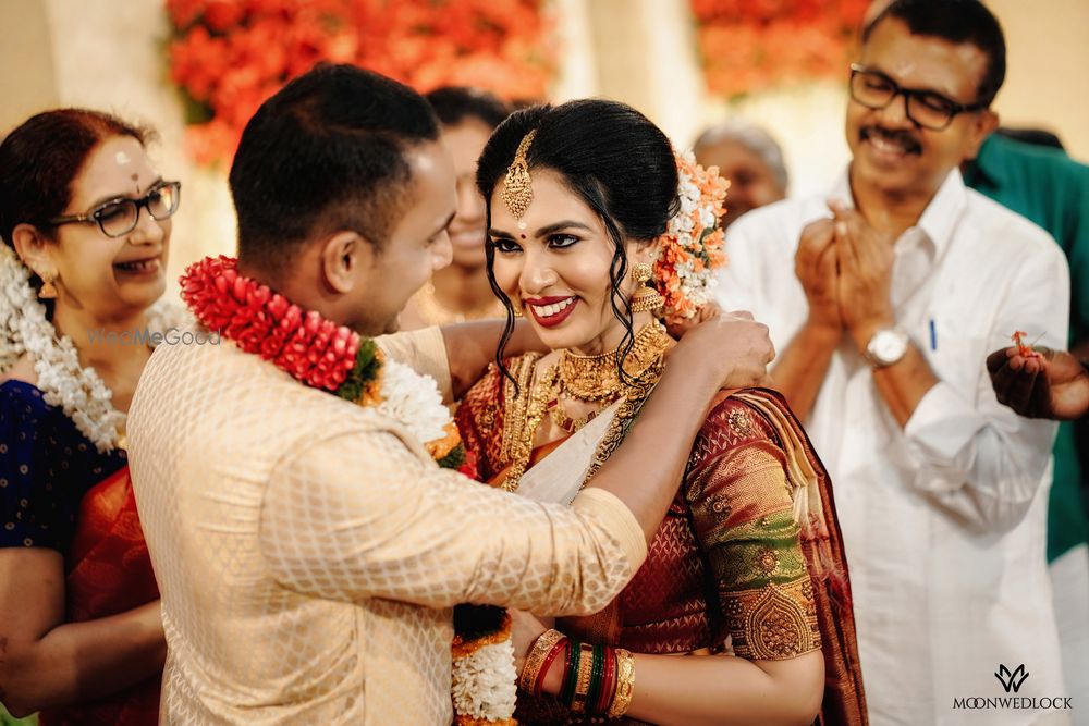 Photo From Vibrant wedding day of Abhirami & Sankar! - By MoonWedLock Wedding Company