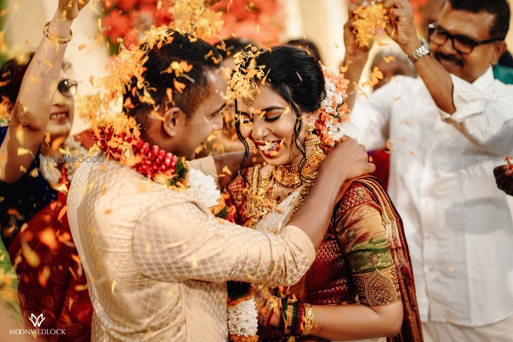 Photo From Vibrant wedding day of Abhirami & Sankar! - By MoonWedLock Wedding Company