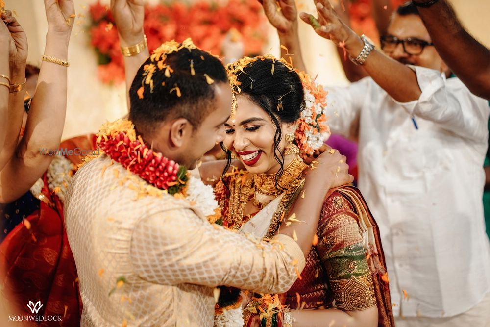 Photo From Vibrant wedding day of Abhirami & Sankar! - By MoonWedLock Wedding Company